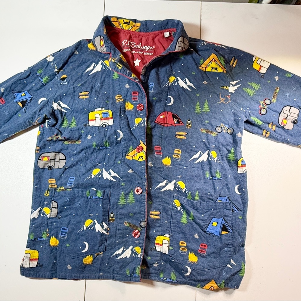 Women’s PJ Salvage Blue Button Down Shirt with Fun Print Size Medium